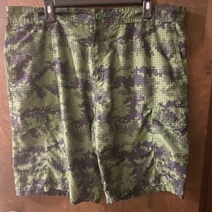 Burnside size38 men’s shorts